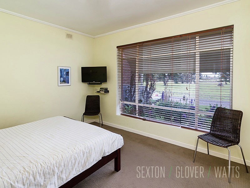 23 Kent Dr, Victor Harbor SA 5211