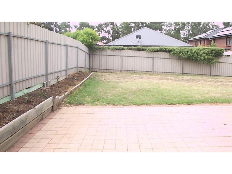 10 Randell Street, Mount Barker SA 5251