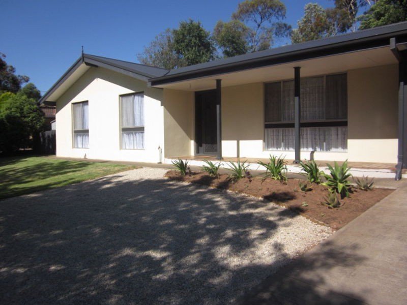 4 Hawthorn Way, Mount Barker SA 5251