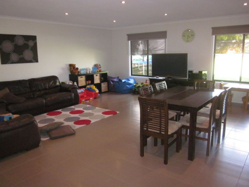4 Hawthorn Way, Mount Barker SA 5251