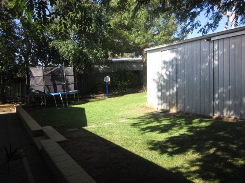 4 Hawthorn Way, Mount Barker SA 5251