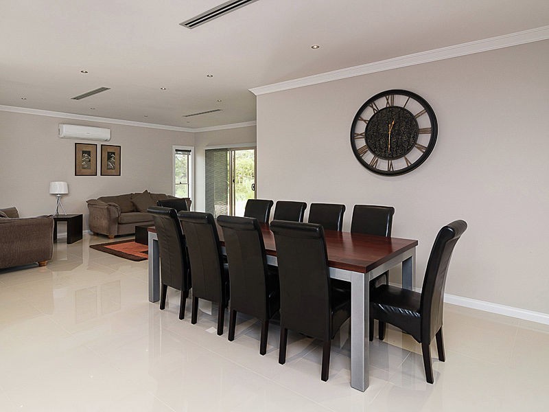 8 Vienna Court, Mount Barker SA 5251