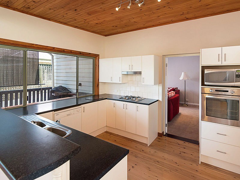 12 Stephenson St, Mount Barker SA 5251