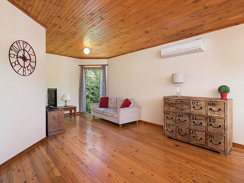 12 Stephenson St, Mount Barker SA 5251