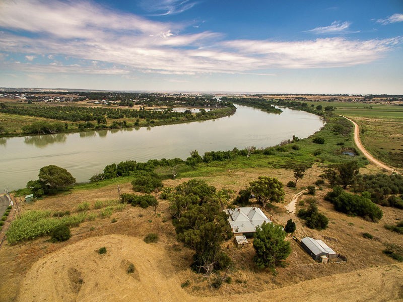 488 Long Flat Road, Murray Bridge SA 5253
