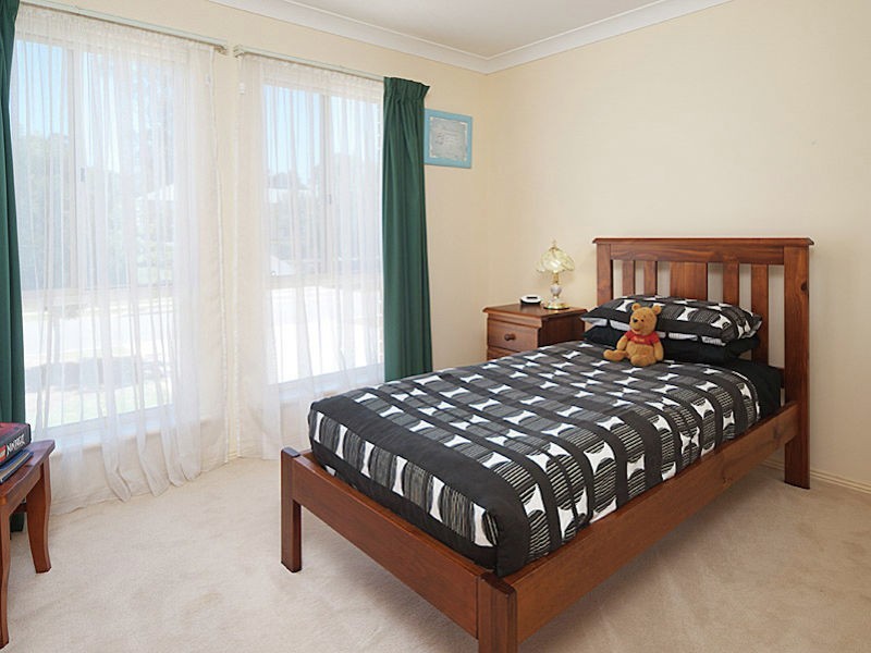 13 Fairfield Road, Mount Barker SA 5251