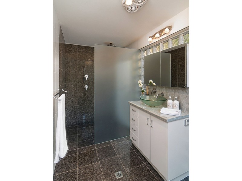 31 Valley View Crescent, Norton Summit SA 5136