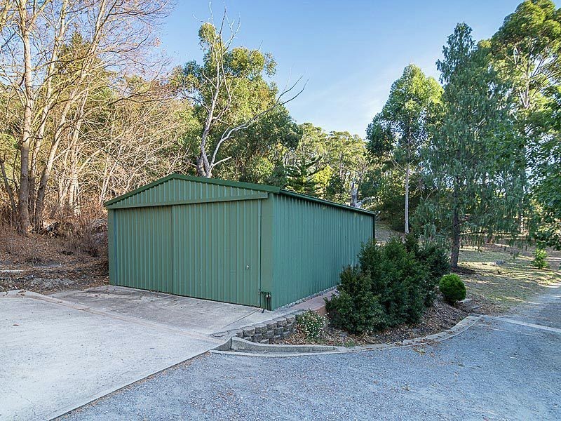 31 Valley View Crescent, Norton Summit SA 5136