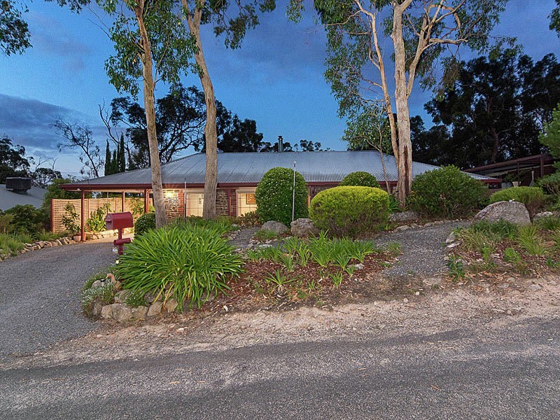 27 Yanagin Road, Greenhill SA 5140