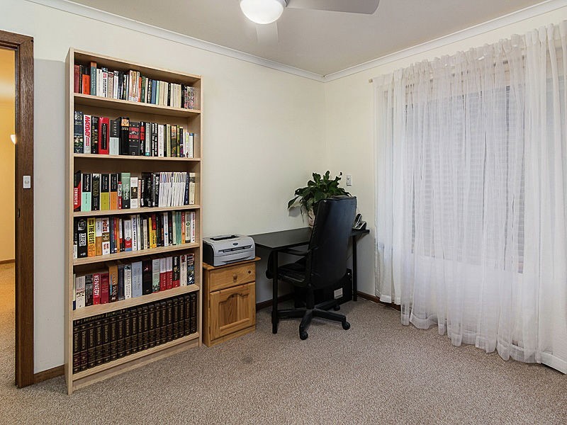 27 Yanagin Road, Greenhill SA 5140