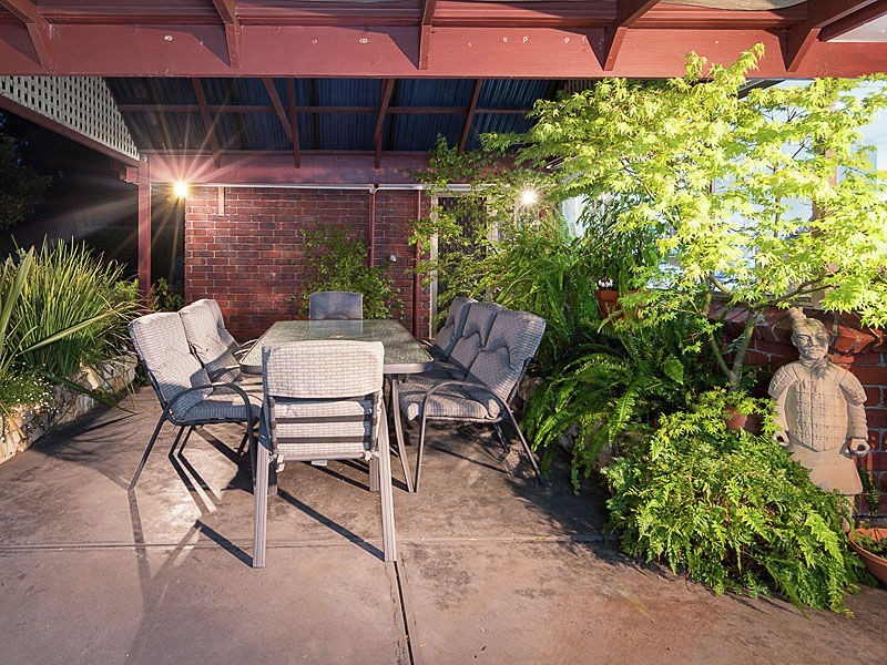 27 Yanagin Road, Greenhill SA 5140