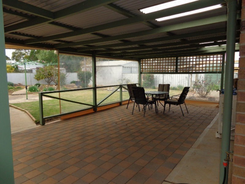 50 Parker Avenue, Strathalbyn SA 5255