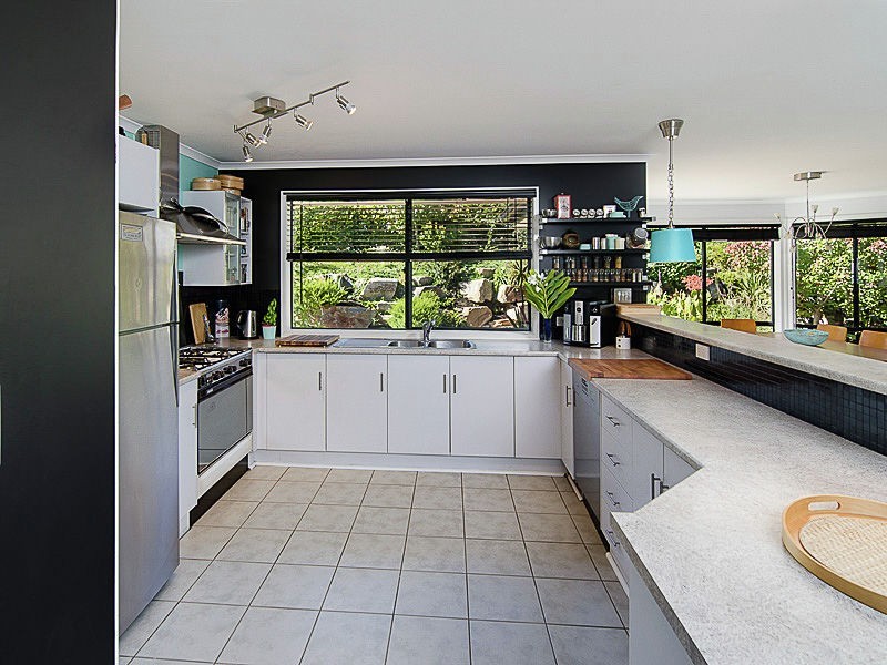 7 Light Place, Mount Compass SA 5210