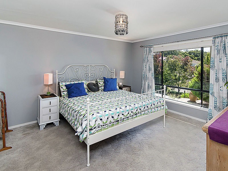 7 Light Place, Mount Compass SA 5210