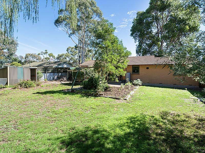 69 Victoria Road, Mount Barker SA 5251