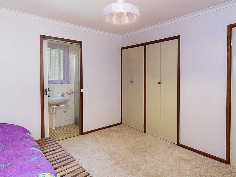 69 Victoria Road, Mount Barker SA 5251