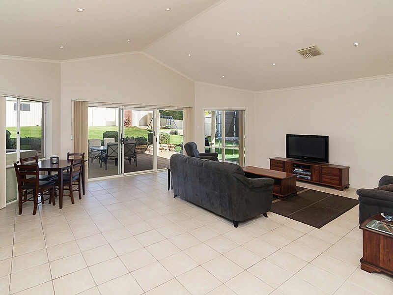 88 Burnbank Way, Mount Barker SA 5251