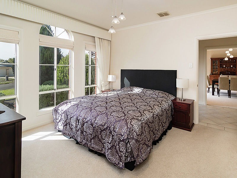 88 Burnbank Way, Mount Barker SA 5251