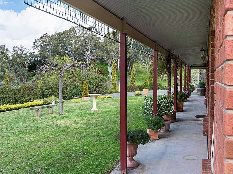 1 Lambert Court, Mount Barker SA 5251