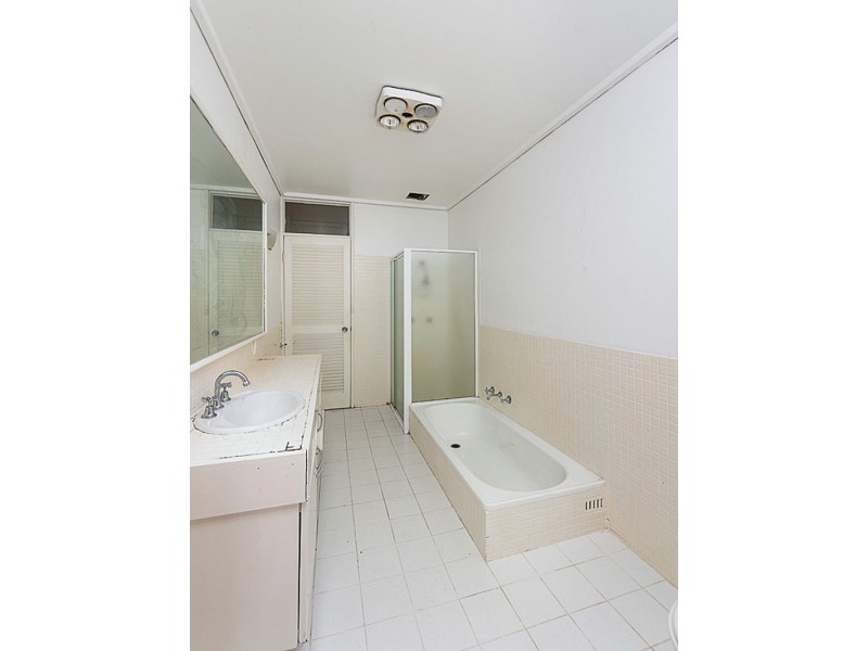 9 Ayr Street, Bridgewater SA 5155