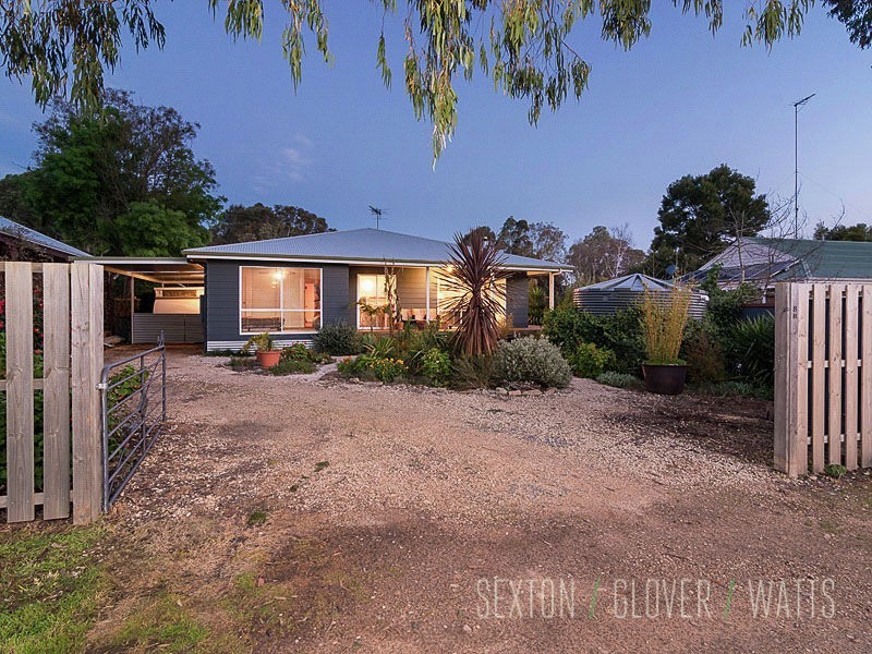 8b Parin Street, Macclesfield SA 5153