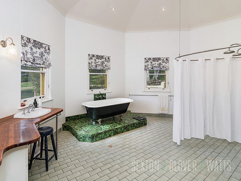 10 Kanbara Road West, Scott Creek SA 5153