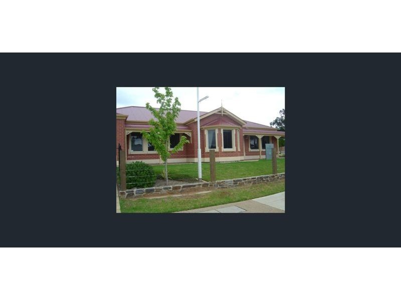 2 Davenport Terrace, Mount Barker SA 5251
