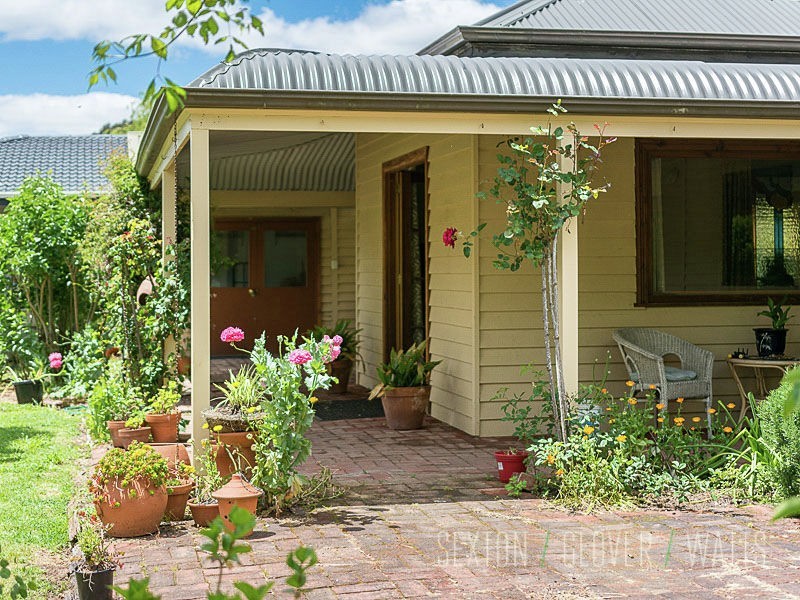 19 Victoria Street, Hahndorf SA 5245