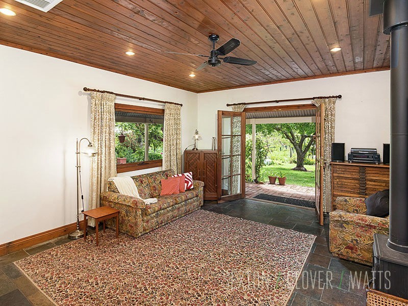 19 Victoria Street, Hahndorf SA 5245