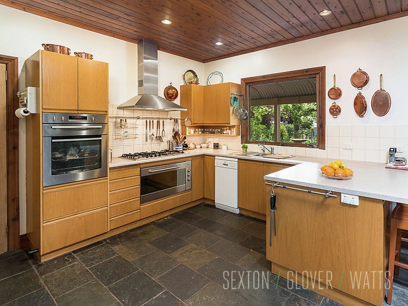 19 Victoria Street, Hahndorf SA 5245