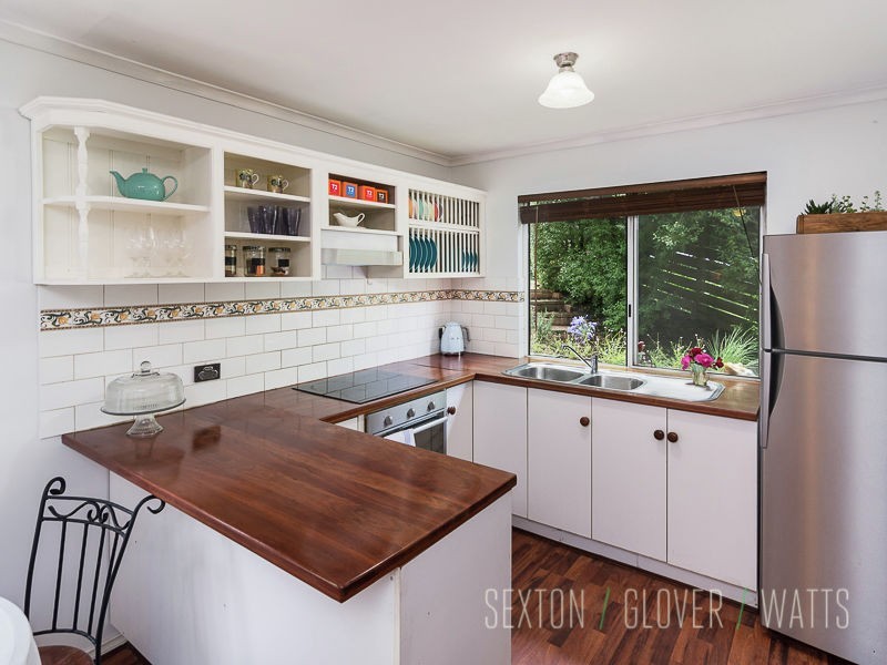 2 Omrah Street, Bridgewater SA 5155