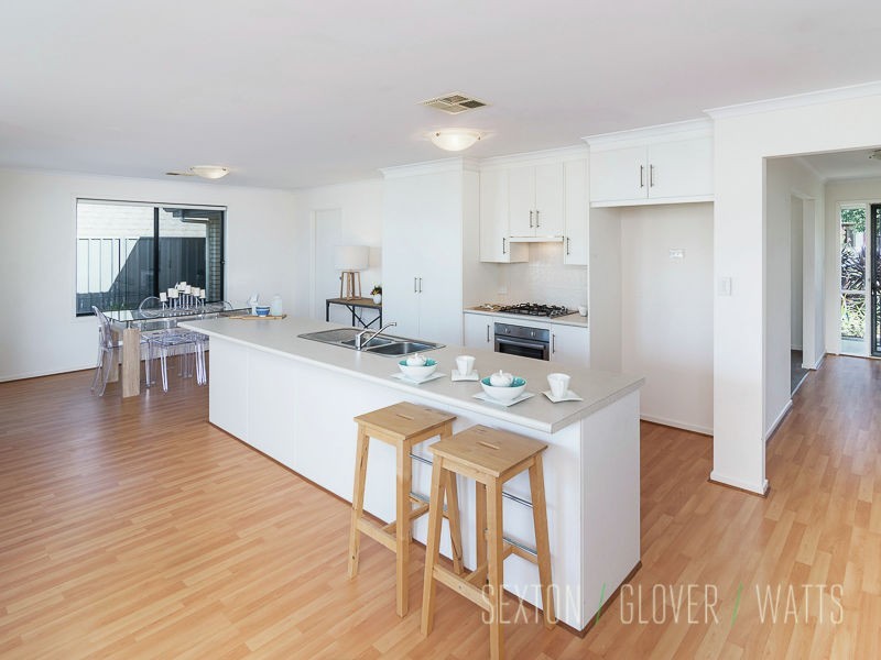 5 Carlson Street, Mount Barker SA 5251