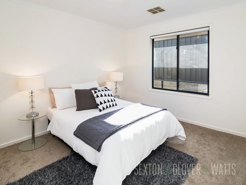 5 Carlson Street, Mount Barker SA 5251