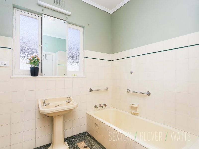 16 Nalara Ave, Rostrevor SA 5073