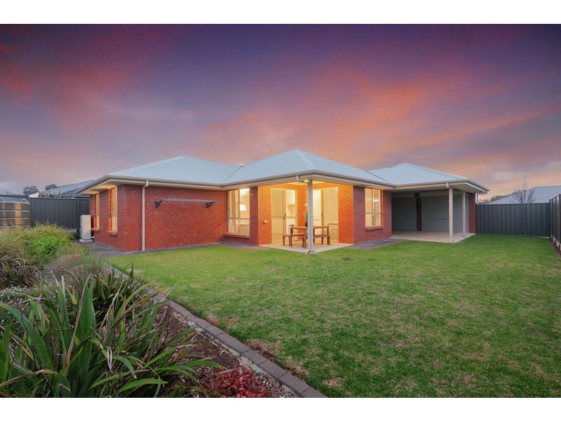 42 Greenfield Street, Mount Barker SA 5251