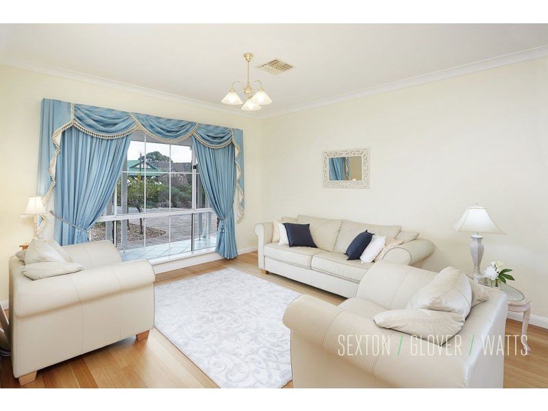 3 Sandalwood Crescent, Flagstaff Hill SA 5159