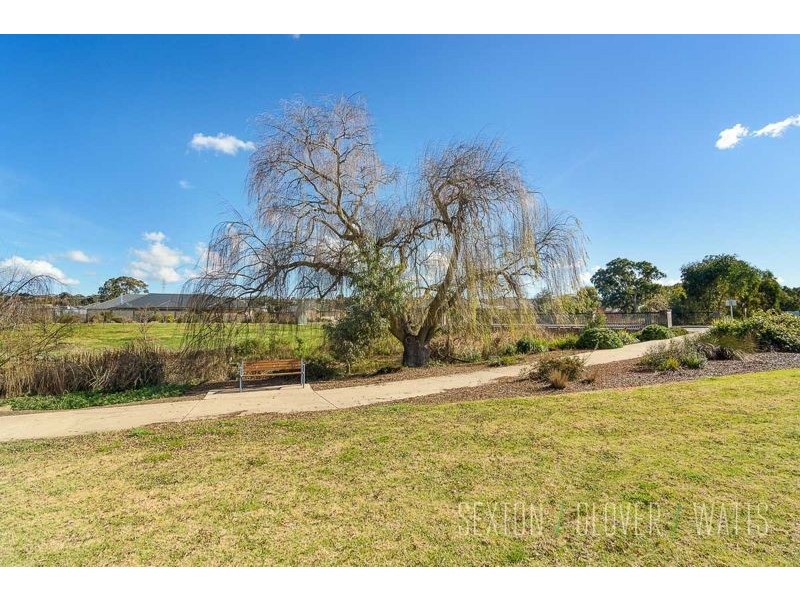 19 Laver Street, Mount Barker SA 5251