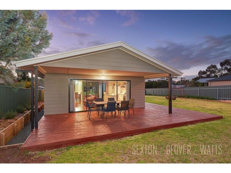 13 Hallett Street, Callington SA 5254
