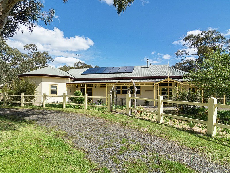 10 Kanbara Road West, Scott Creek SA 5153