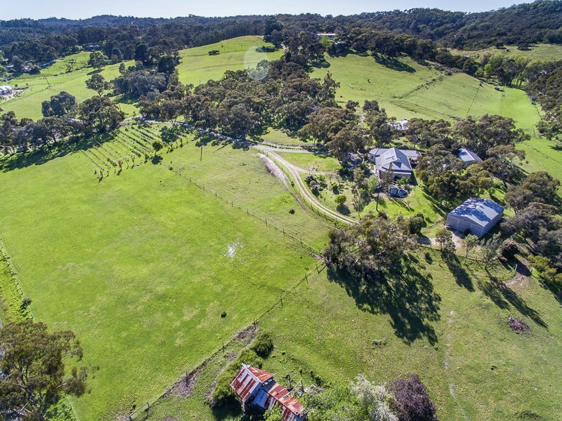 10 Kanbara Road West, Scott Creek SA 5153