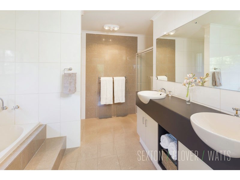 14 Nelson Road, Wistow SA 5251