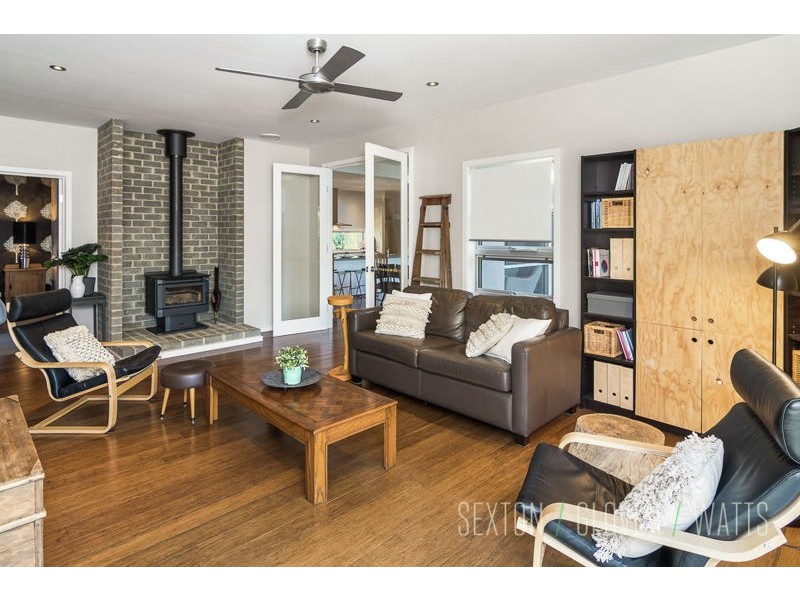 3 Jenkinson Drive, Mount Barker SA 5251