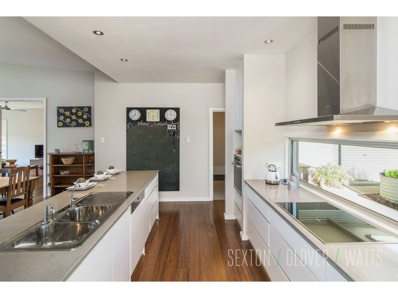 3 Jenkinson Drive, Mount Barker SA 5251