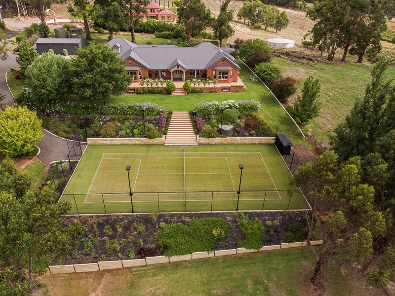 24 Storey Road, Hahndorf SA 5245