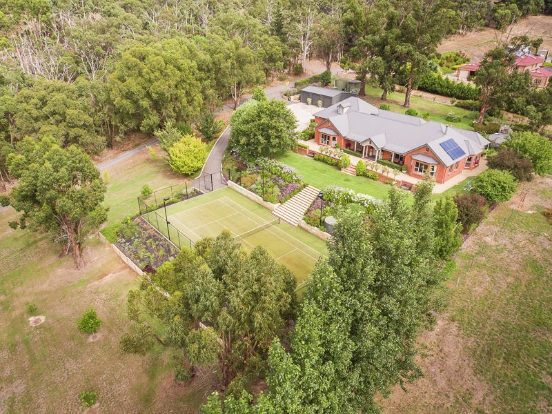 24 Storey Road, Hahndorf SA 5245