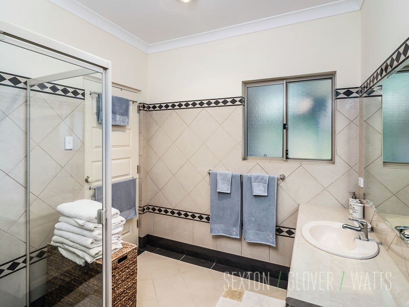 24 Storey Road, Hahndorf SA 5245