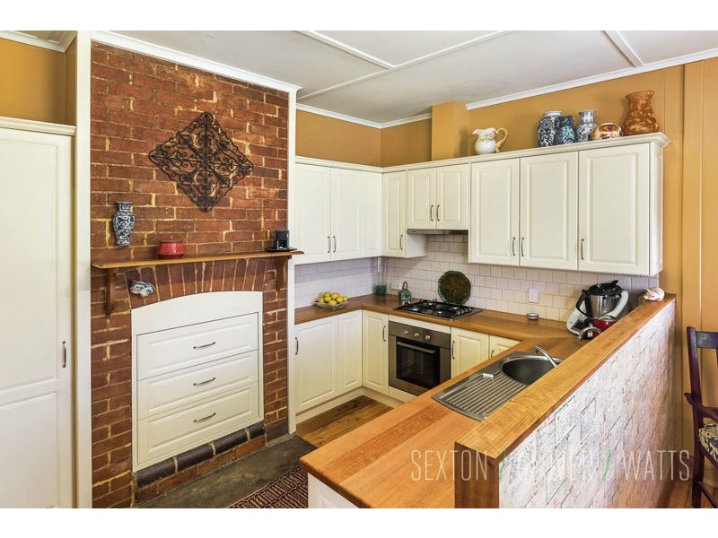 11 Dunbarton Court, Strathalbyn SA 5255