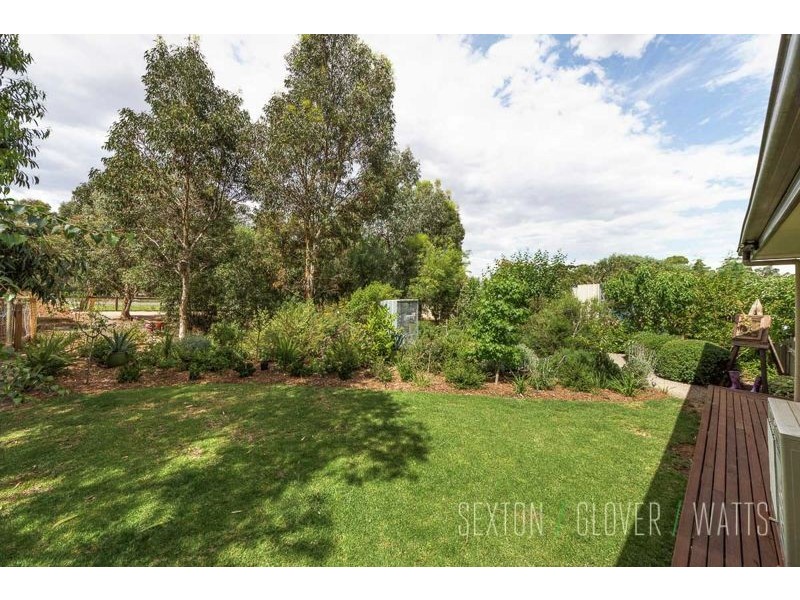 15 Berwick Crescent, Strathalbyn SA 5255