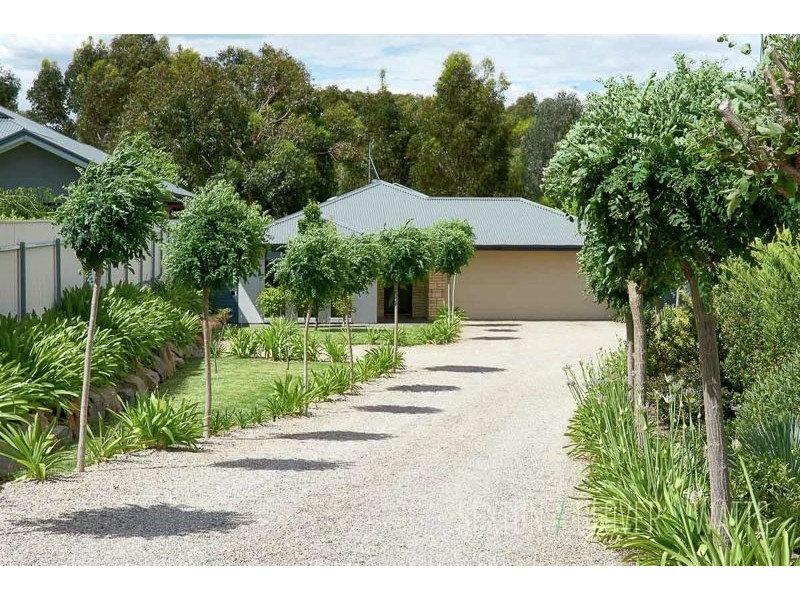 15 Berwick Crescent, Strathalbyn SA 5255