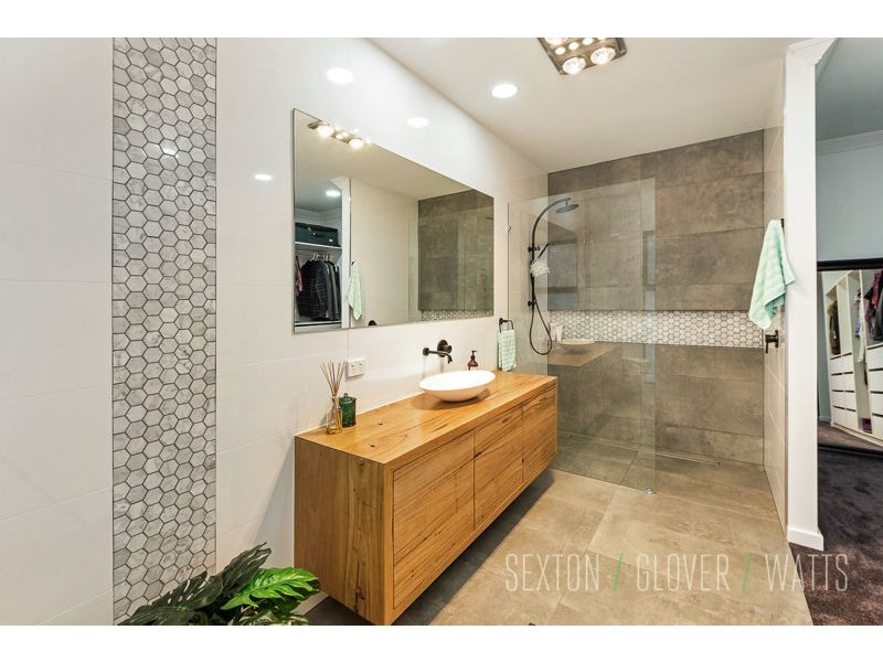 8 Park Terrace, Mount Barker SA 5251